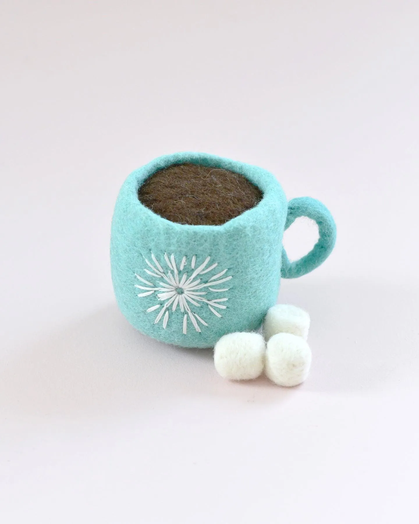 Felt Hot Chocolate Cacao with Marshmallows (Blue Cup)