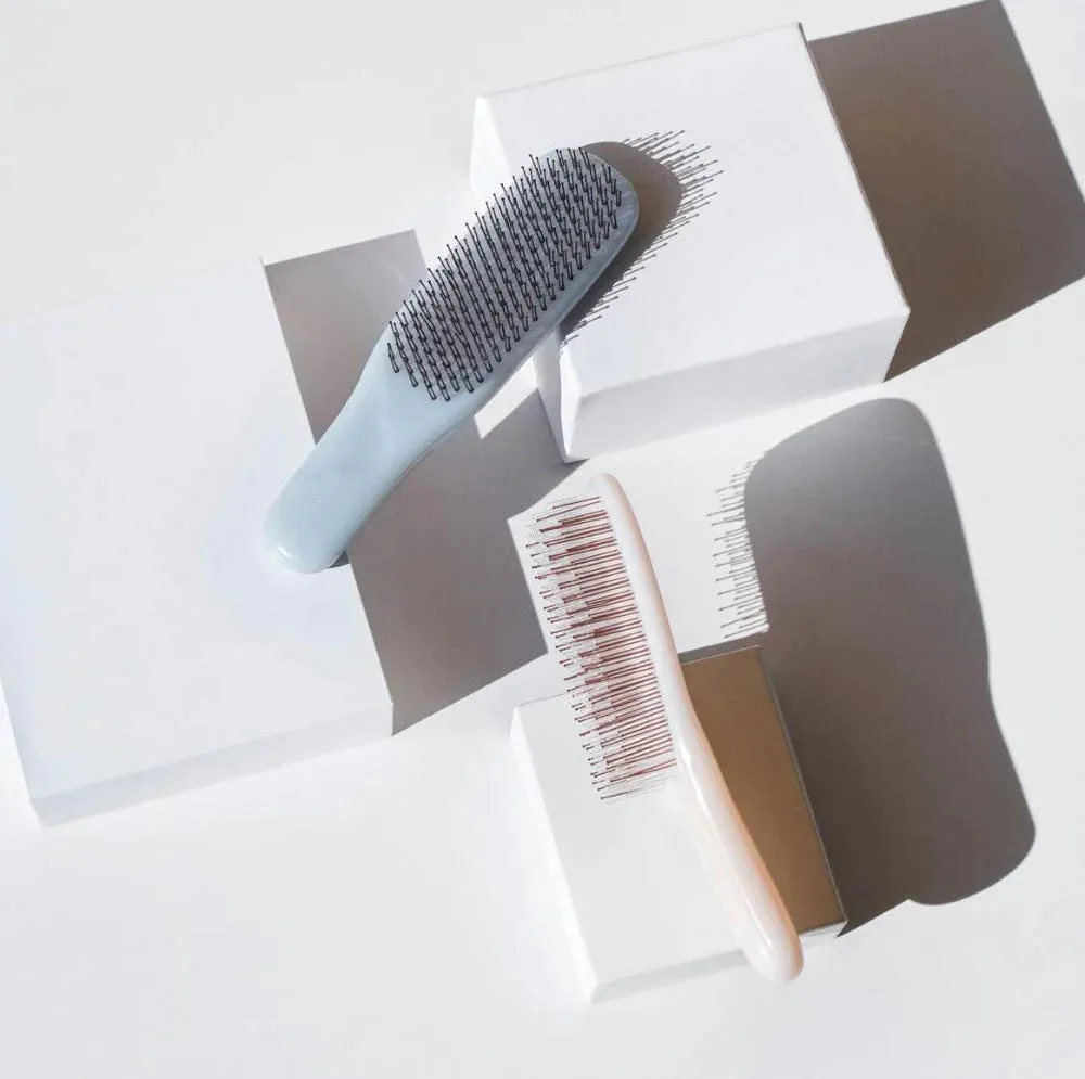 Hair & Scalp Brush