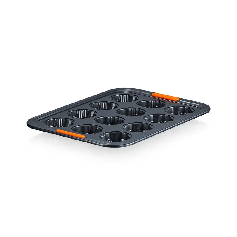 Le Creuset Le Creuset 12 Cup Halloween Tray