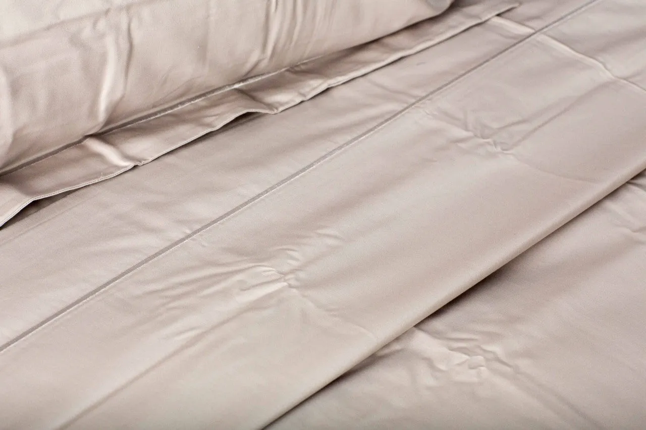 Magnificent Sheet Set in Husk