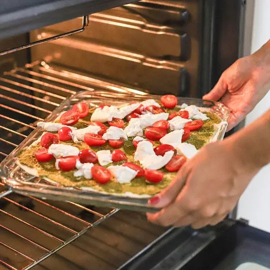 Multi-purpose glass baking tray