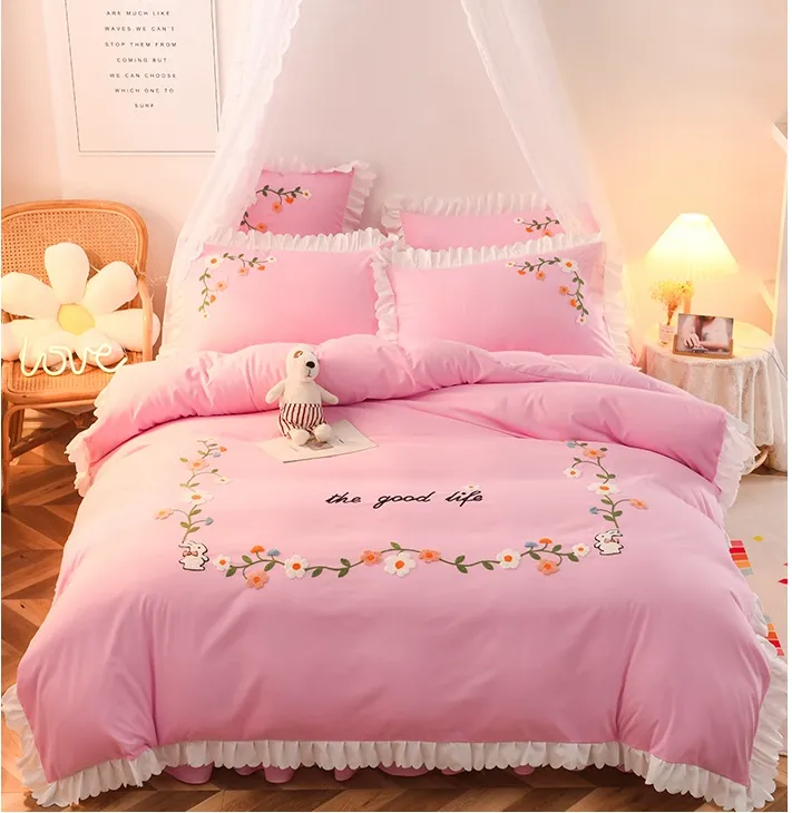 Three-piece Set On Single Bed With Wind Ruffled Duvet Cover