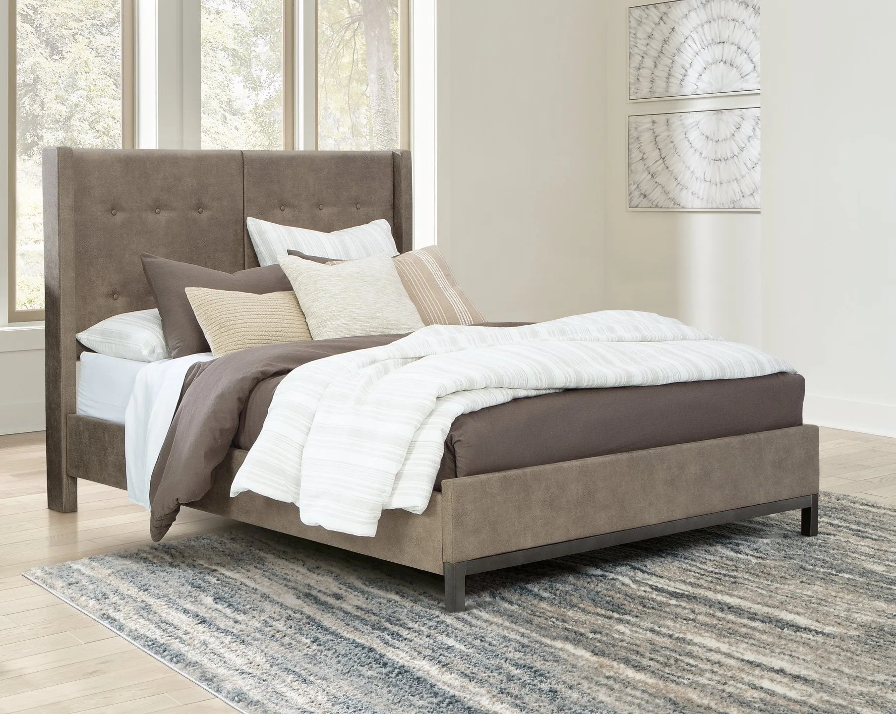 Wittland Upholstered Bed